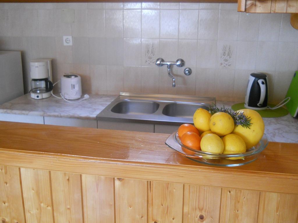 Apartments Ada Novak Hvar Town Bilik gambar