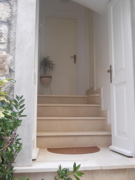 Apartments Ada Novak Hvar Town Bilik gambar